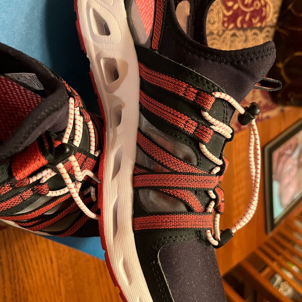 Columbia women’s shoes